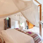 Maha Ubud Villa