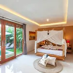 Maha Ubud Villa
